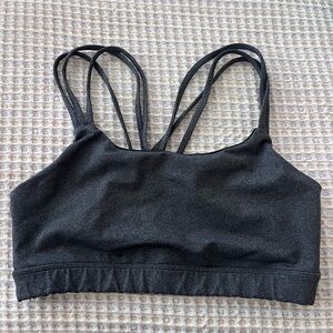 Gap fit (GFIT) sports bra | heather gray | size M